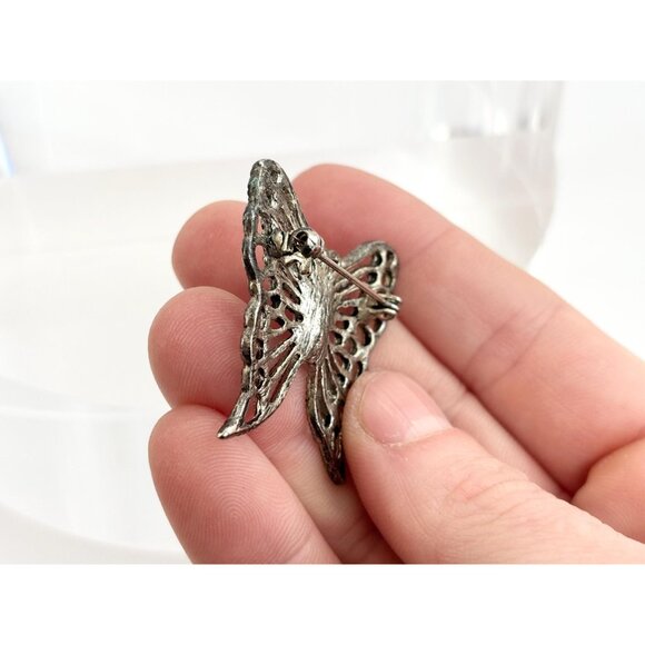Butterfly Figural Silver Toned & Blue Rhinestone Textuerd Vintage Jewelry Brooch - Picture 3 of 12